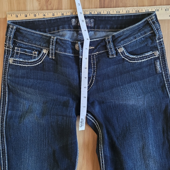 Women's Silver Frances 22" Bootcut Raw Jeans Darkwash NWOT - Picture 8 of 12